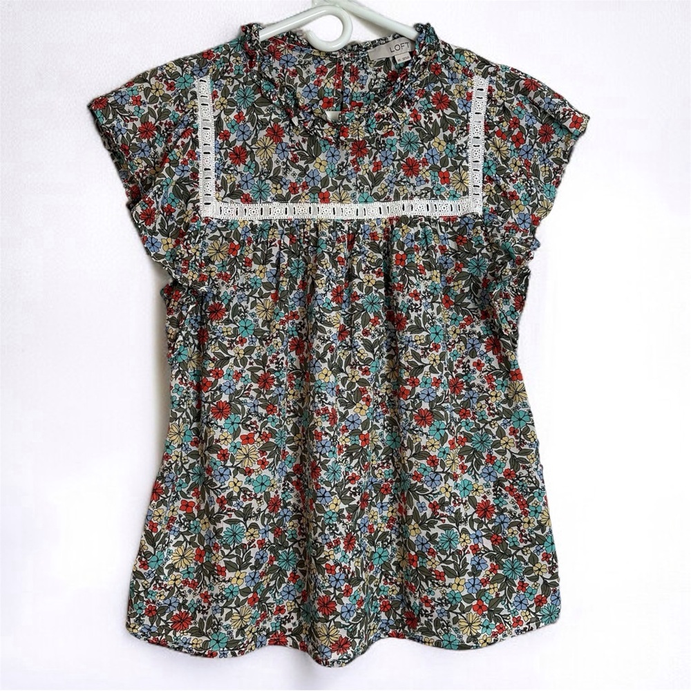 Loft Bohemian Floral Flutter Ruffle Sleeve Blouse